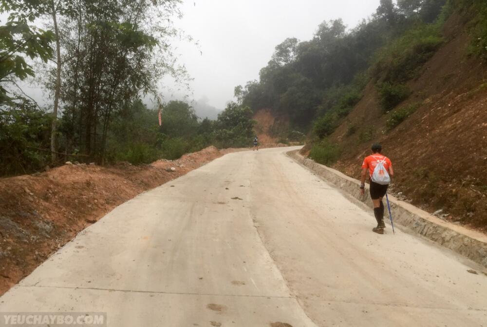 Kí sự Vietnam Jungle Marathon 2018 - [Phần 1] Ám ảnh nắng và dốc - ki su vjm 2018 1