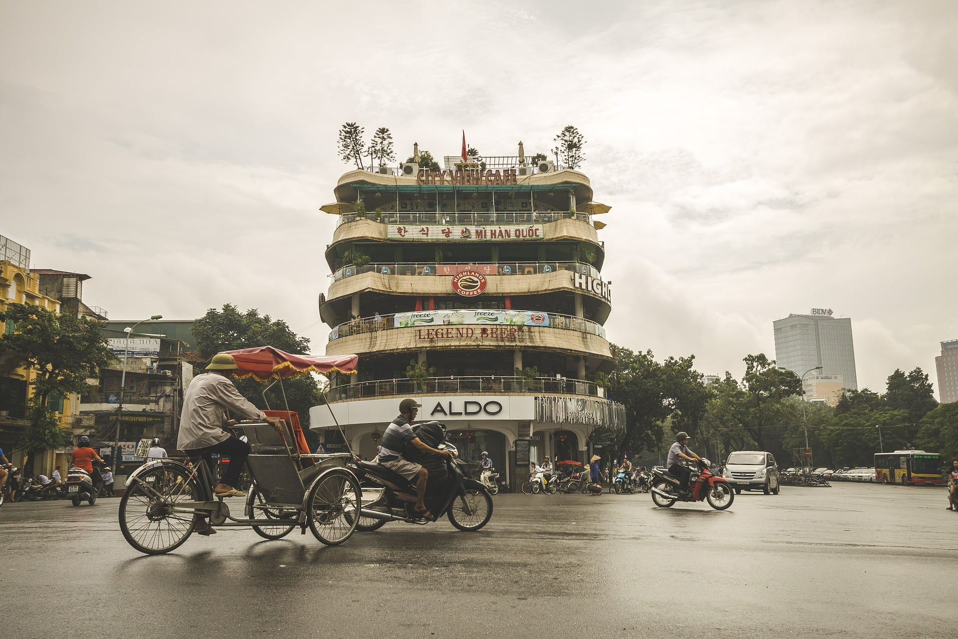 Sự kiện VPBank Hanoi Marathon 2022 • Yêu Chạy Bộ