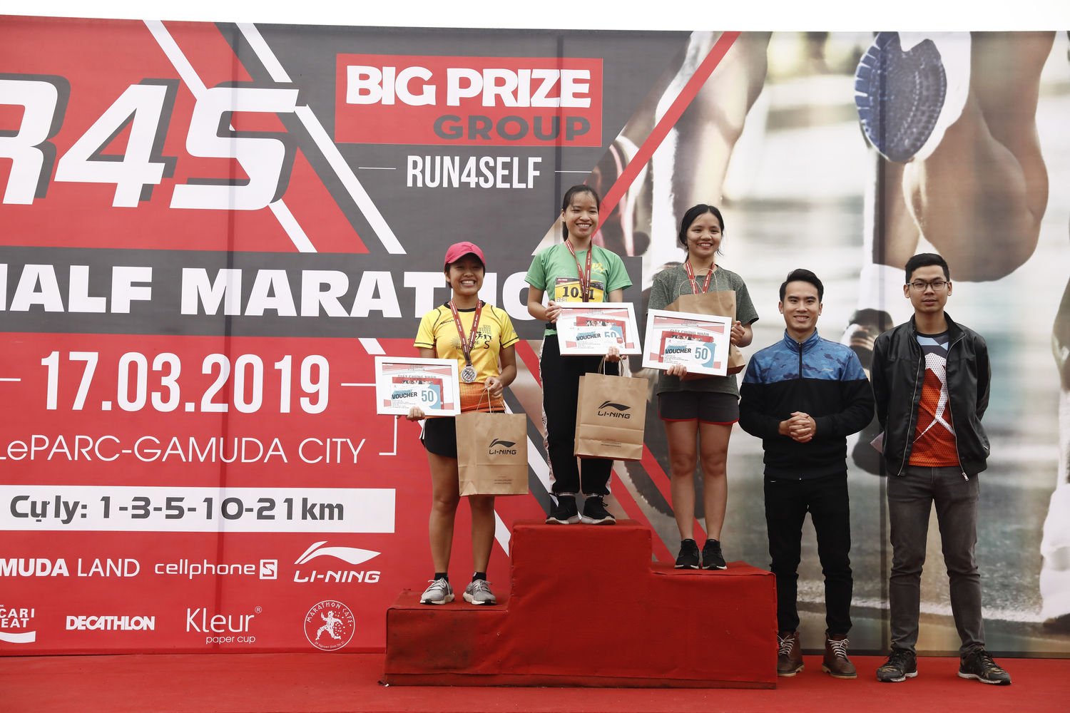 [QC]    Li-Ning with Run For Self Half Marathon 2019 - anh4 li ning dong with run4self half marathon 2019