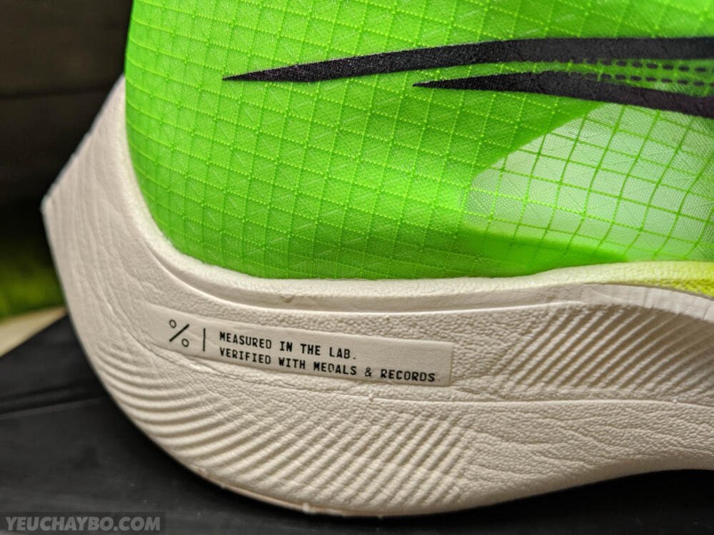 Trên chân Nike Vaporfly NEXT% - Êm hơn, nhẹ hơn, thoải mái hơn - tren chan nike zoomx vaporfly next percent 10