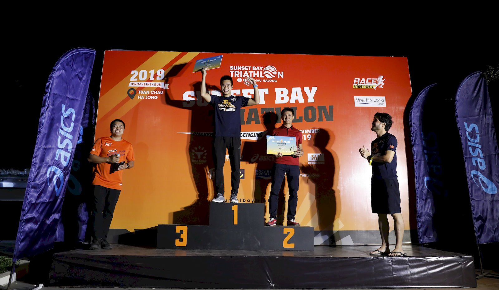 [QC] Thương hiệu ASICS đồng hành cùng giải Sunset Bay Triathlon 2019 - thuong hieu asics dong hanh cung giai sunset bay triathlon 2019 9