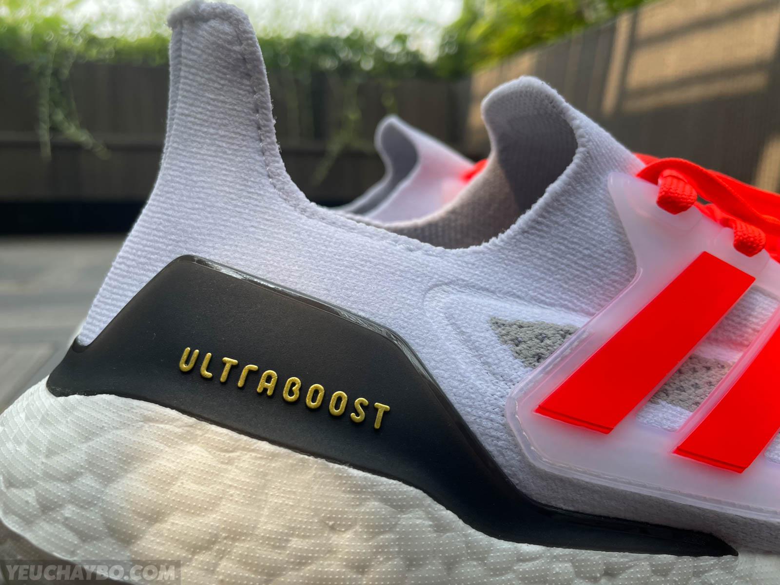 Trên chân và đánh giá nhanh adidas UltraBoost 21: Đế siêu dày, giày siêu nặng! - danh gia adidas ultraboost 21 12