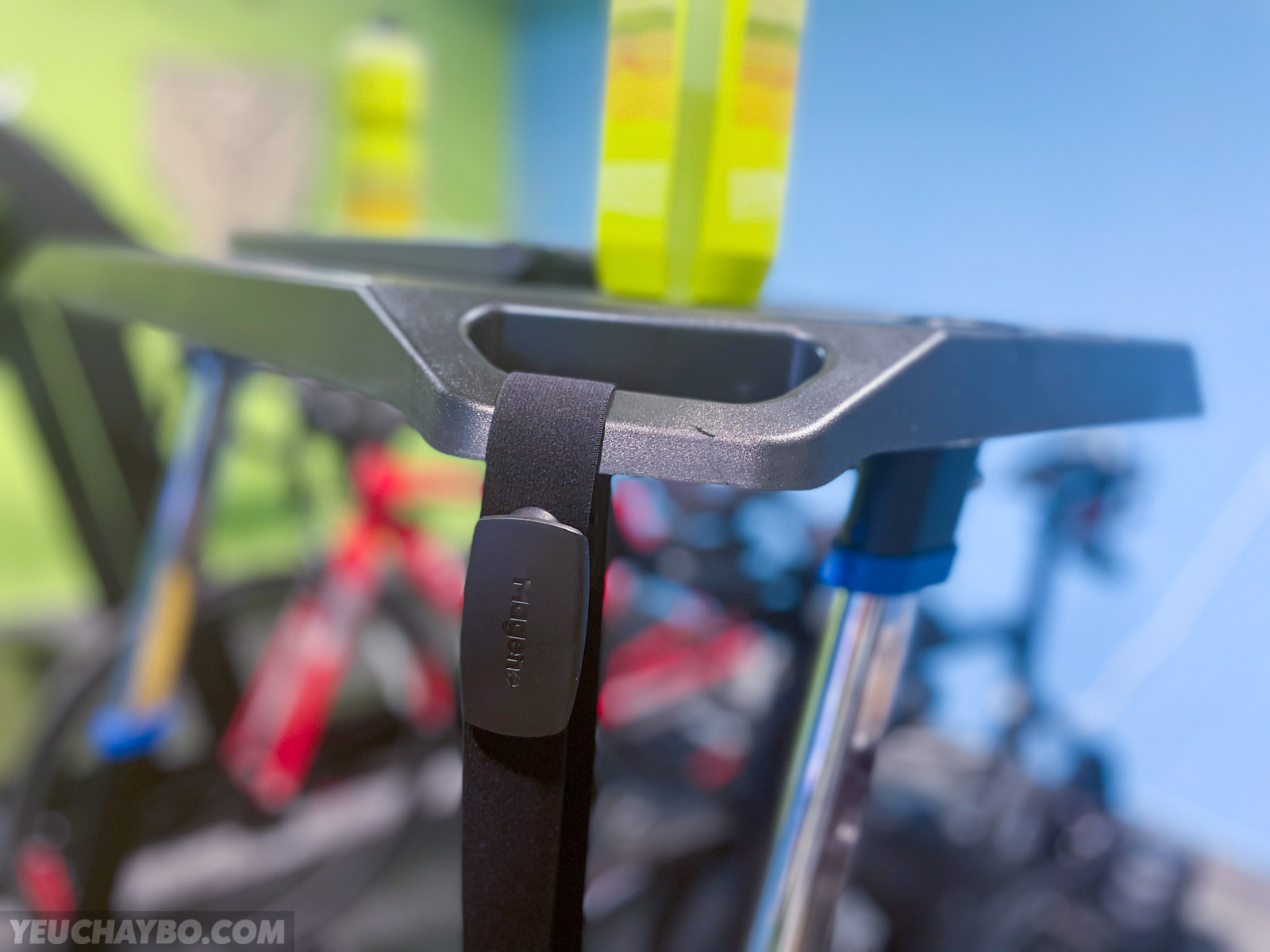 Đánh giá bàn đạp xe trong nhà Unisky - Mảnh ghép đáng giá cho pain-cave - ban dap xe unisky yeuchaybo 22