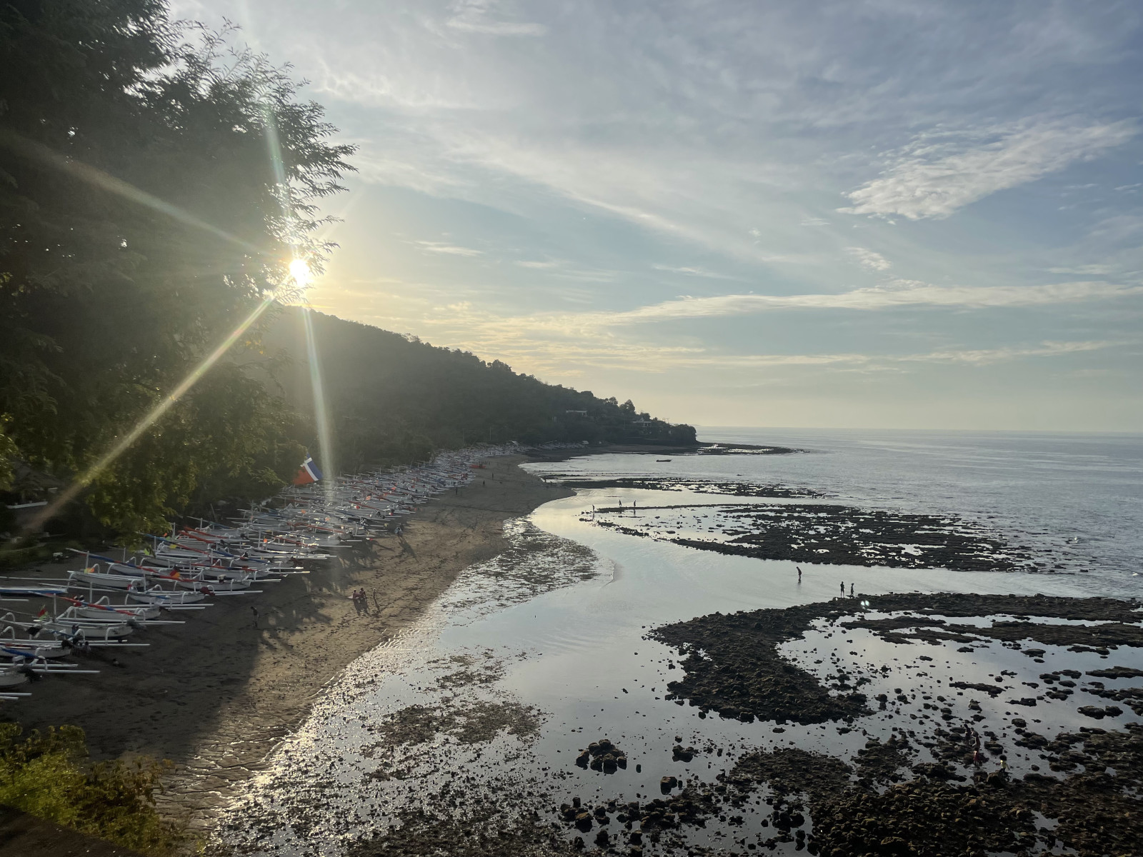 [2022 W32][21K hè 2022] Tuần 9 - Vui chơi, nghỉ dưỡng ở Bali (Phần 1) - lipah beach amed 1