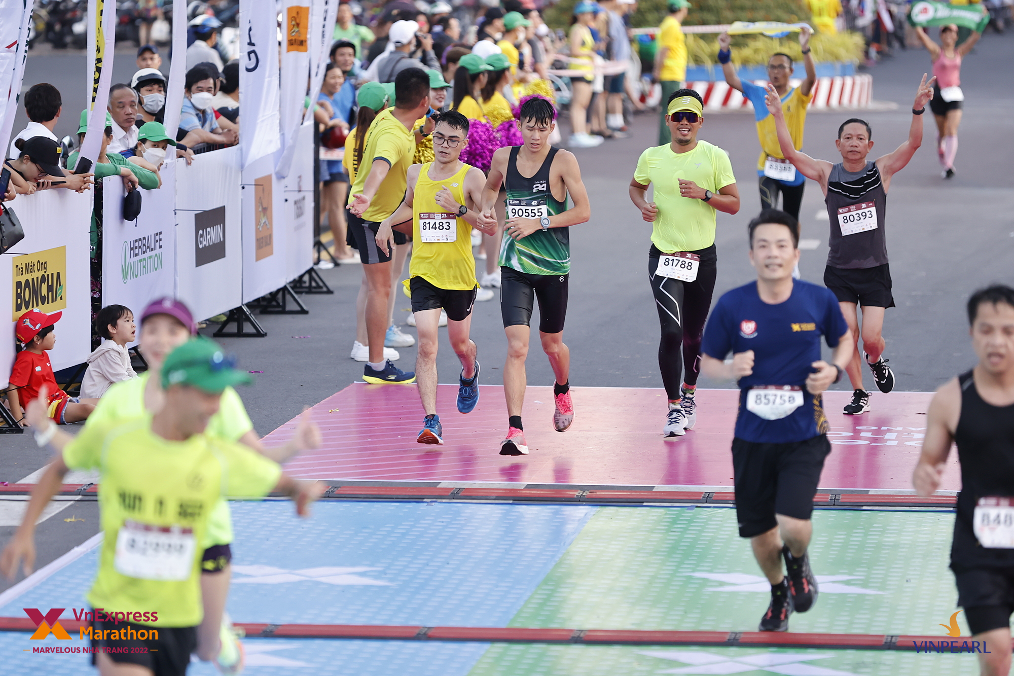 Kí sự VnExpress Marathon Nha Trang 2022 - Chạy là phụ, ăn nhậu là chính - vnexpress marathon nha trang 2022 on the race 3